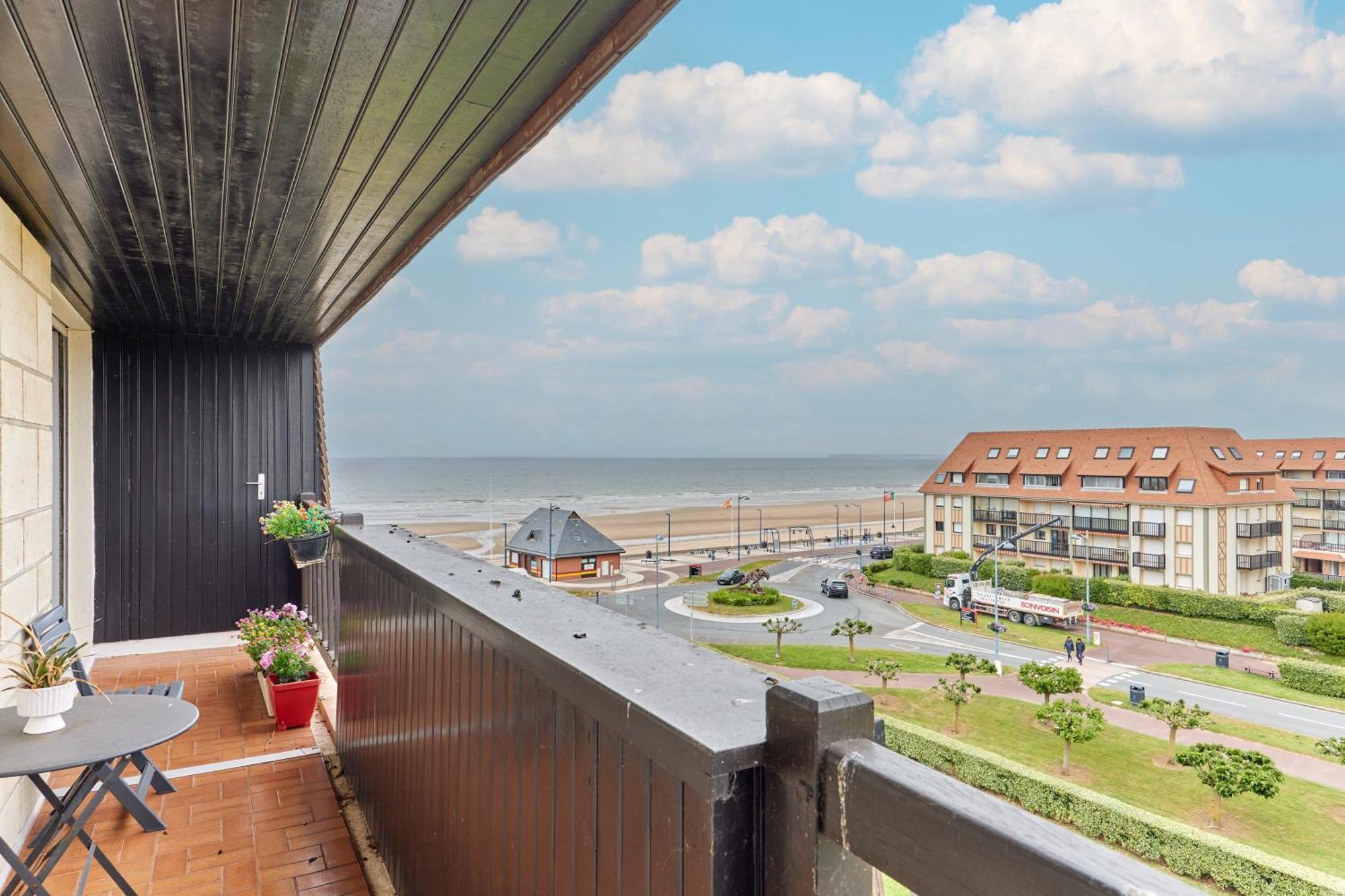 Le Plein Soleil - Appt Pour 6 Proche De La Plage Villers-sur-Mer Eksteriør bilde
